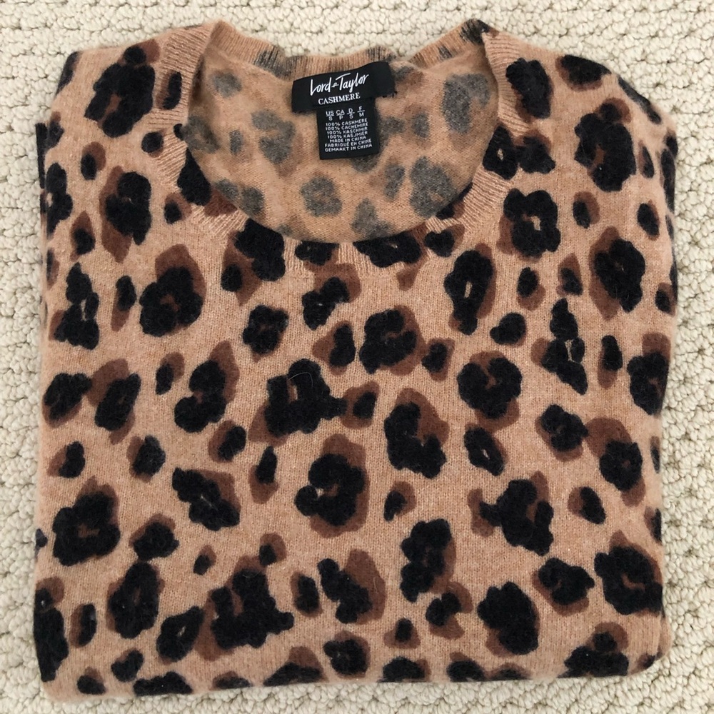 Lord & Taylor Cashmere Crew Neck - worn once
